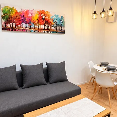 Line Apartment